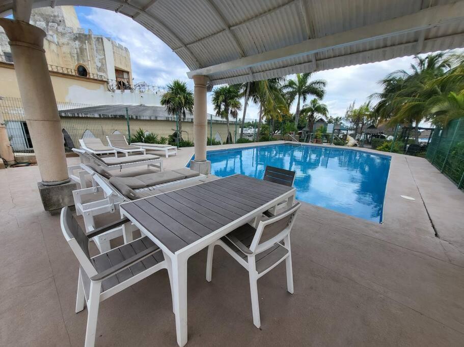 3 Rooms House At Side Of The Lagoon كانكون المظهر الخارجي الصورة